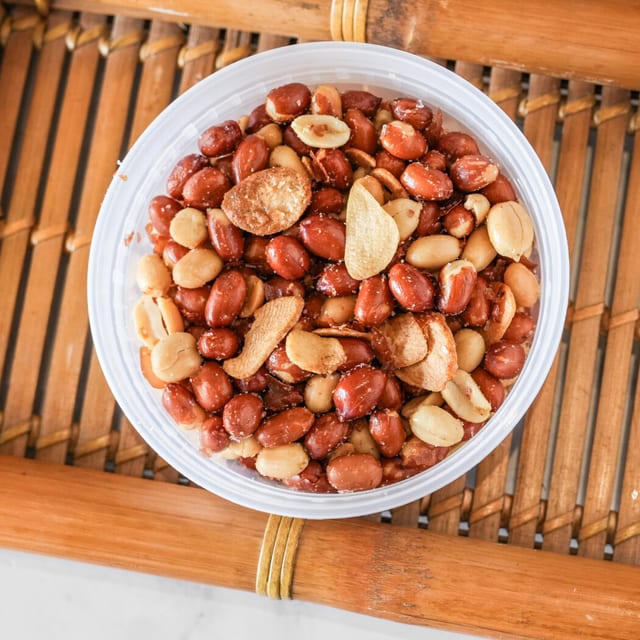 Garlic Peanuts.